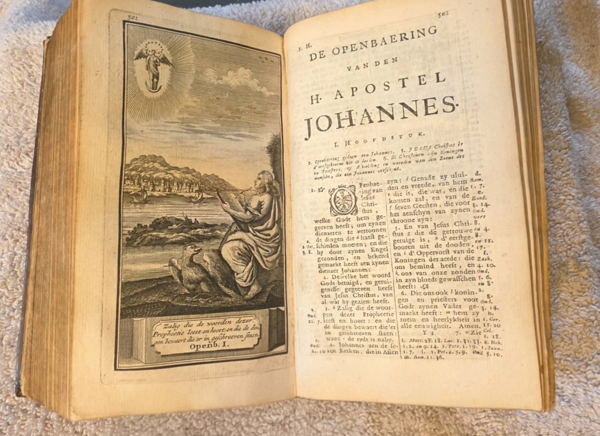 Copper plate engraving of De Open bearing van den H. Apostel Johannes (Revelation of St. John), 1720 Dutch New Testament